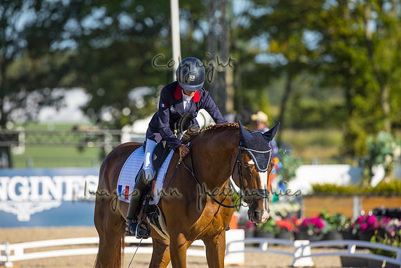 Anne Frederique Royon-Quaterboy LH-HERN22L102322