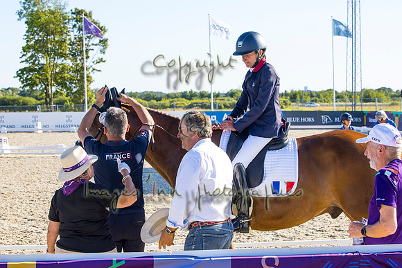 Anne Frederique Royon-Quaterboy LH-HERN22L102400