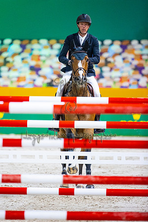 Kevin Staut-Emir de Moens Harcour-DENB21L01725.JPG